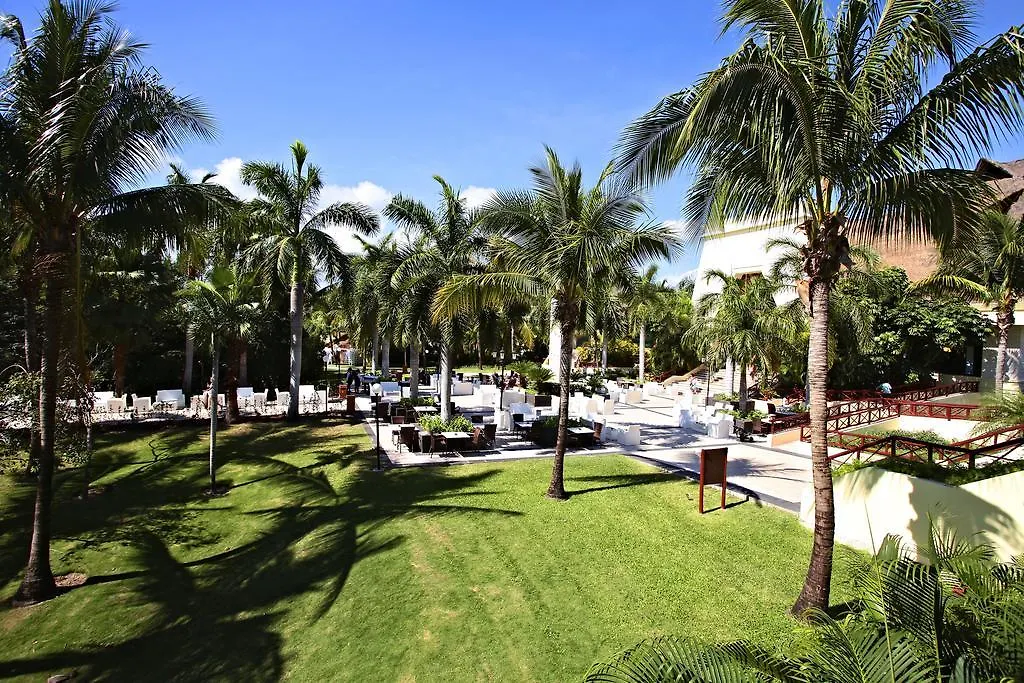 Bahia Principe Grand Coba Hotel Akumal Resort