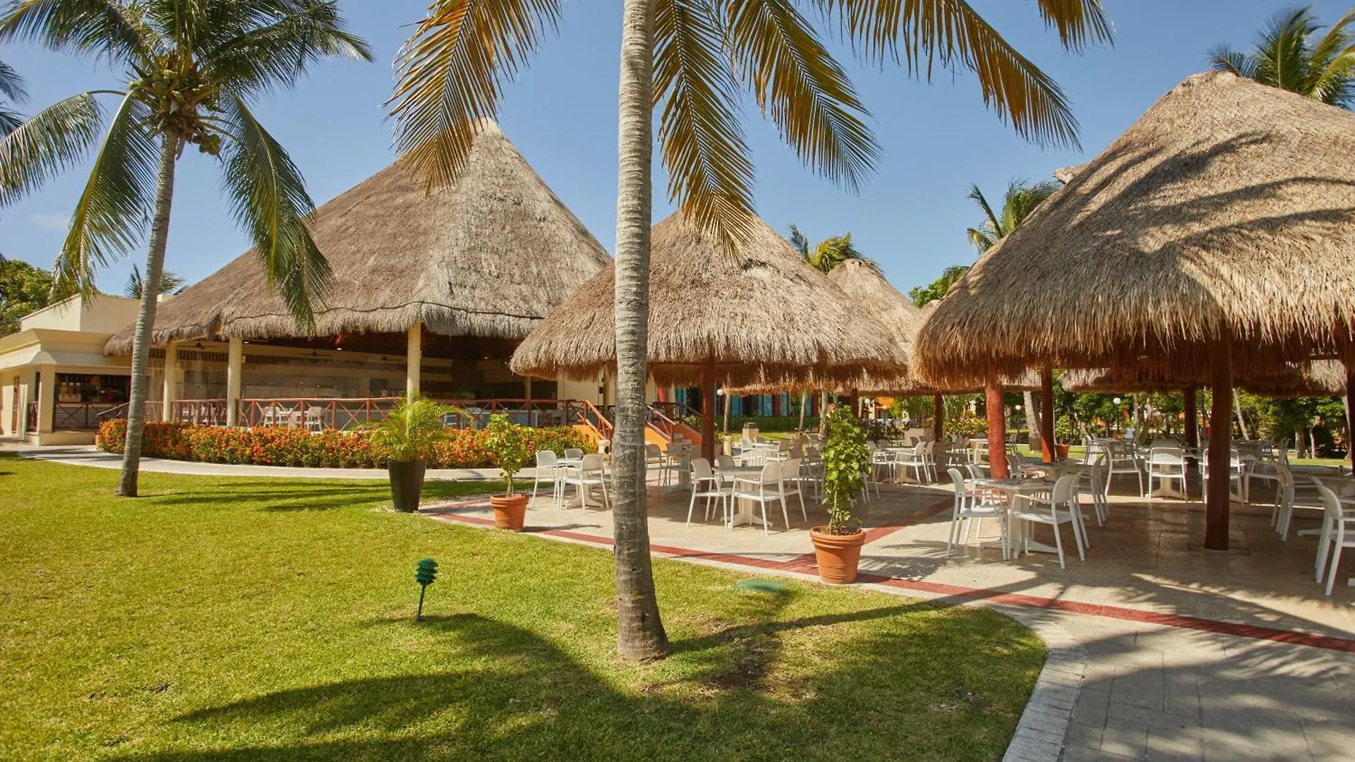Ośrodek wypoczynkowy Hotel Bahia Principe Grand Coba Akumal